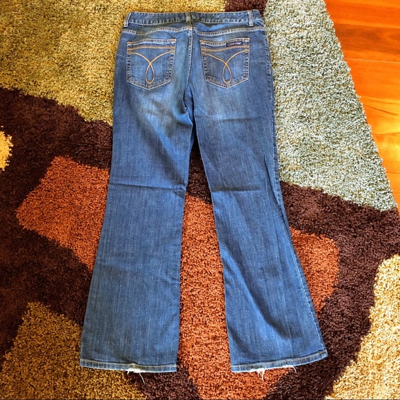 Calvin Klein Flare Jeans - Picture 7 of 8